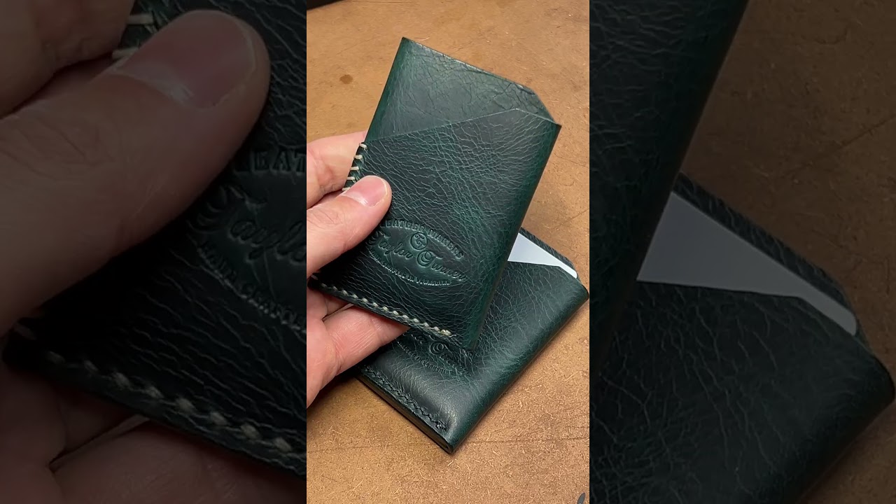 Leather card holder in Baladassi Carlo waxy