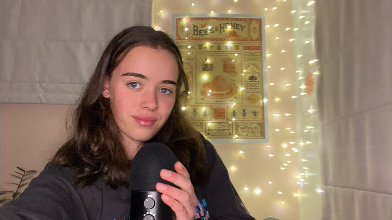 ASMR TEACHING YOU KIWI 🥝 (NZ slang)