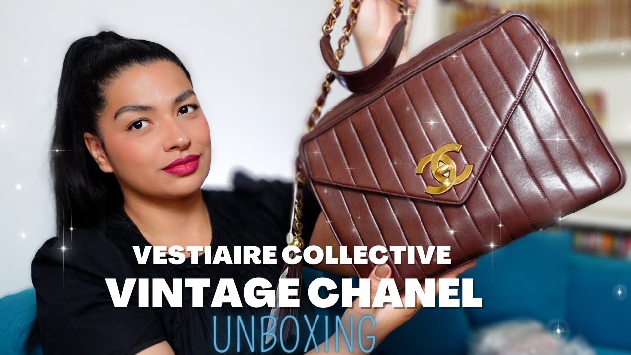 Check Out This Vintage Chanel Camera Bag From Vestiaire Collective! 🤩