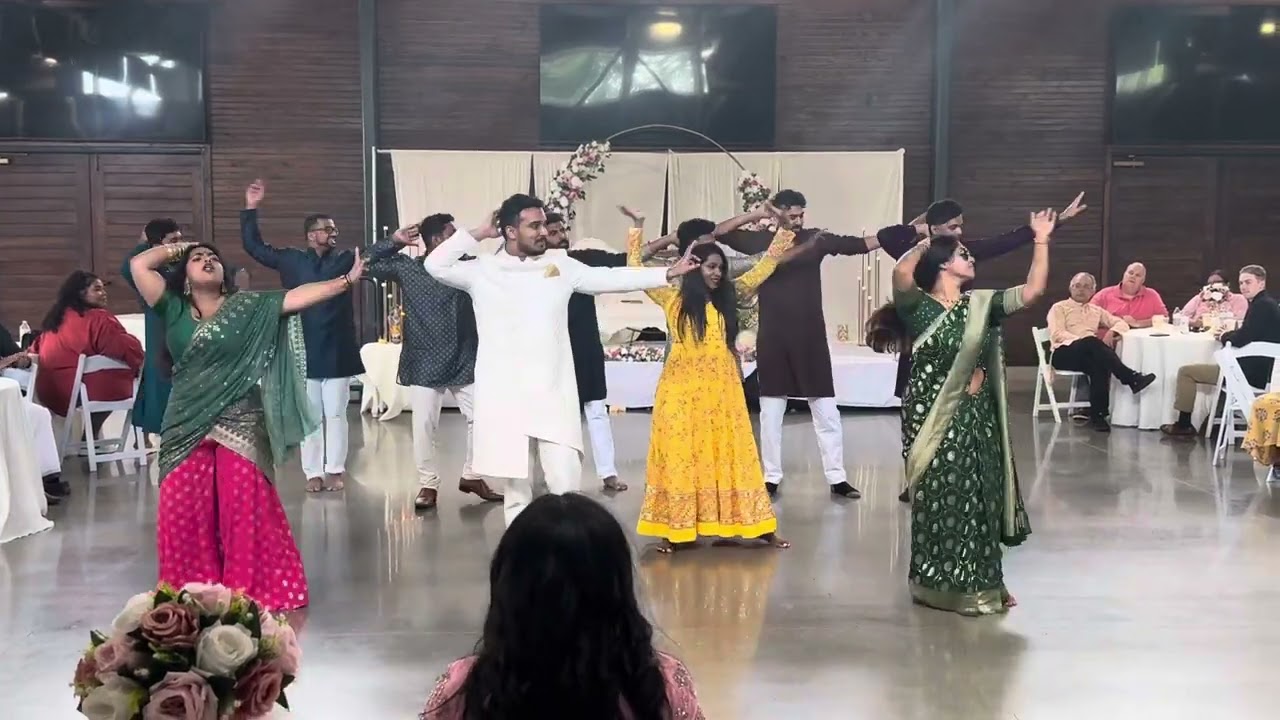 Surprise Wedding Grooms dance Malayalam