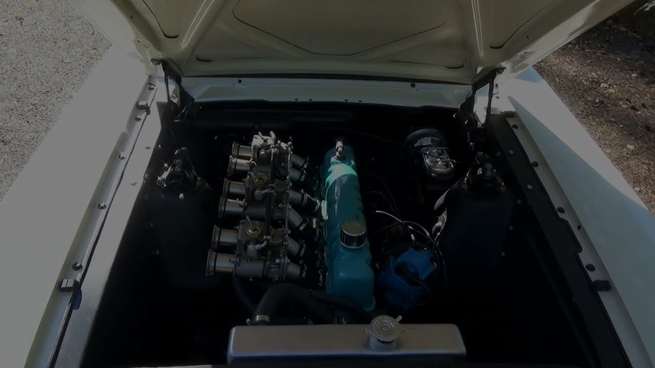 Ford inline 6 (200cid) with three Weber sidedraft carburetors (1965 Mustang)