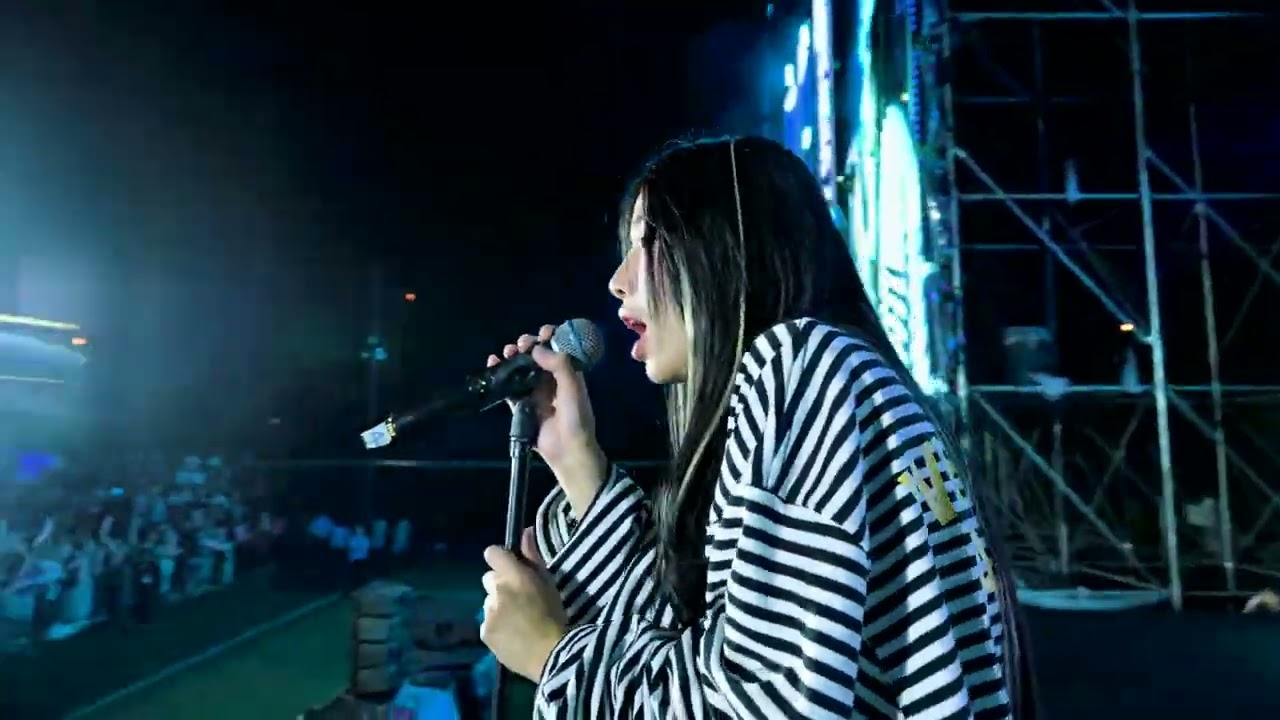 Nhân danh tình yêu - LyHan at FPTU Fest