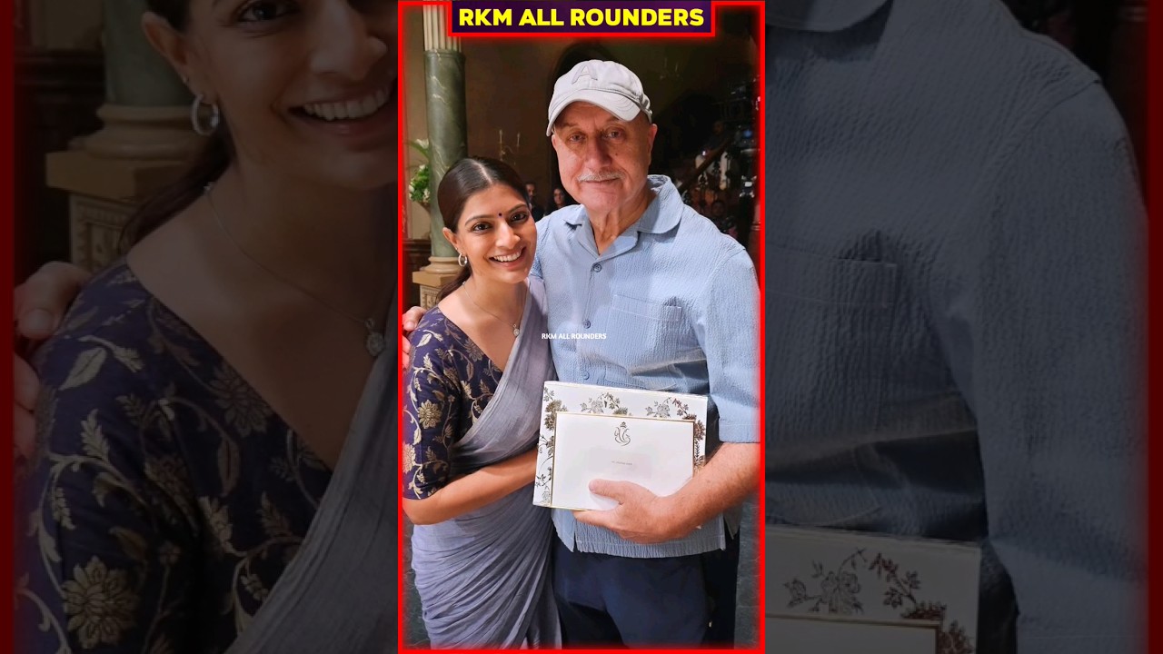 Varalakshmi Invites Anupam Kher #wedding #anupamkher #shorts