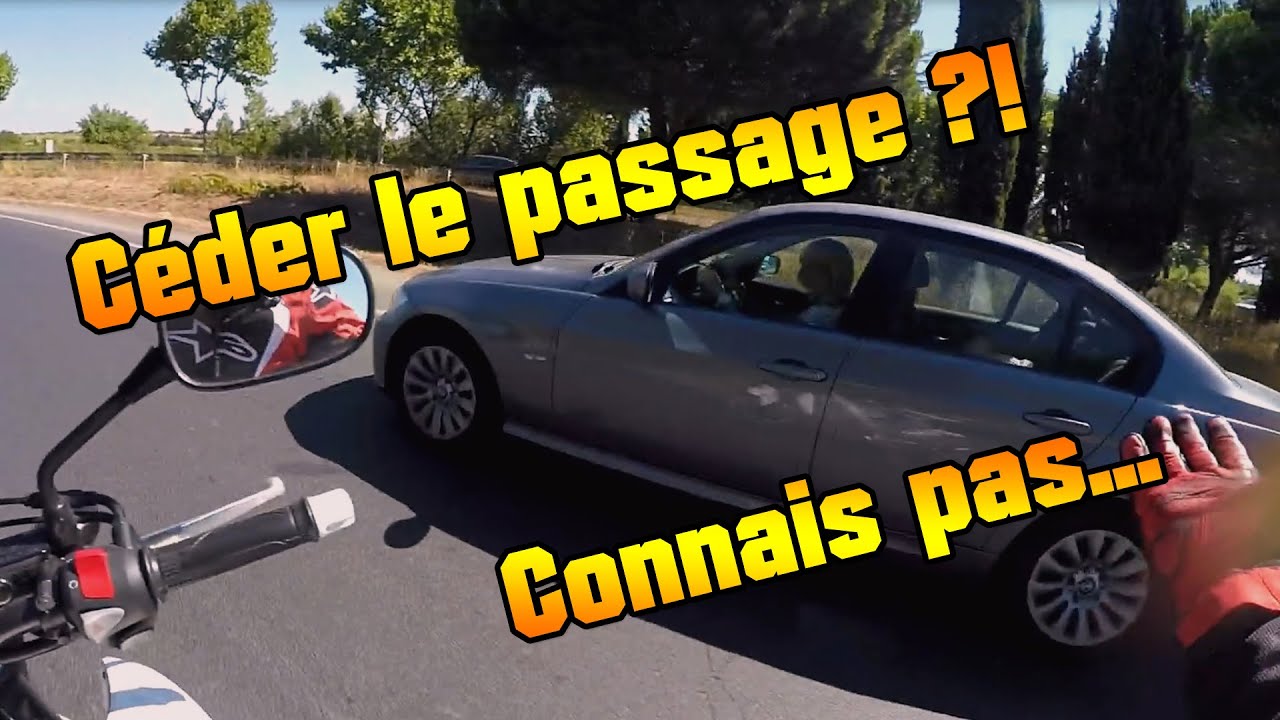 Concours + BikeToRoad le Bricoleur [MotoVlog FR]