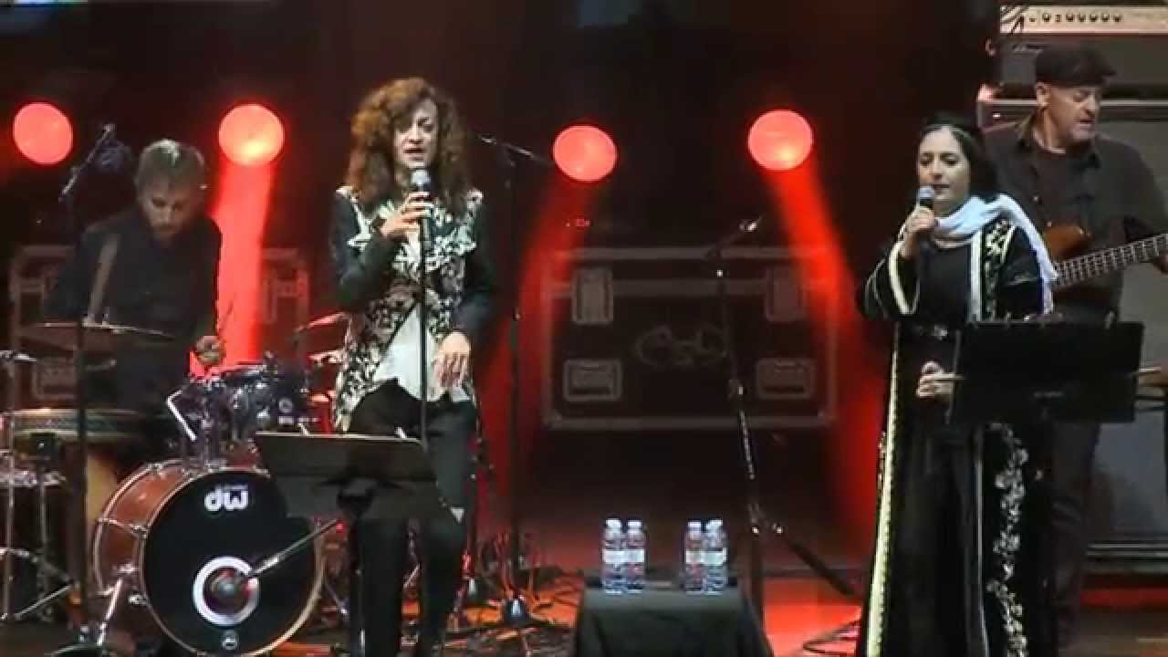 Dos Medinas Blancas / Carmen París & Nabyla Maan #PirineosSur