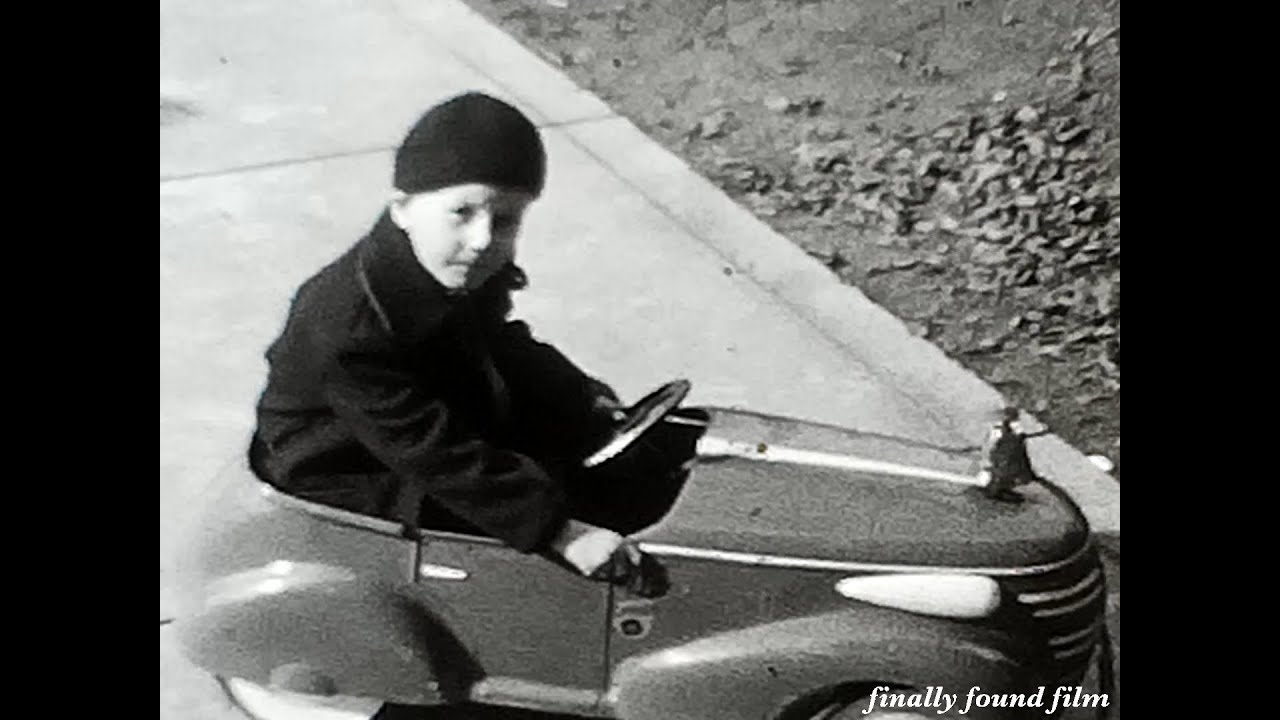 Vintage 1930s or 1940s pedal car toy kiddie car 7-second 8mm home movie clip