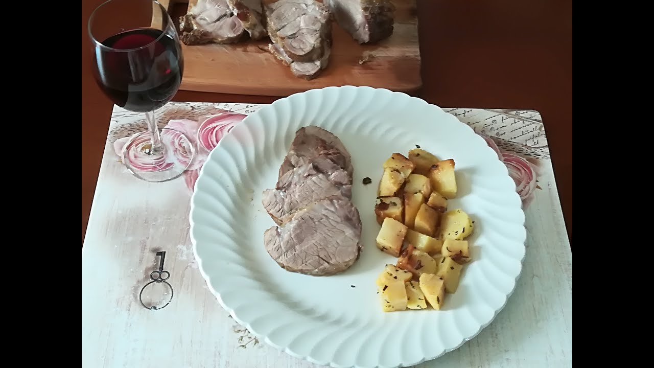 Arrosto di coppa di maiale, semplice, buonissima, conviviale. Vino Lambrusco Reggiano Marcello