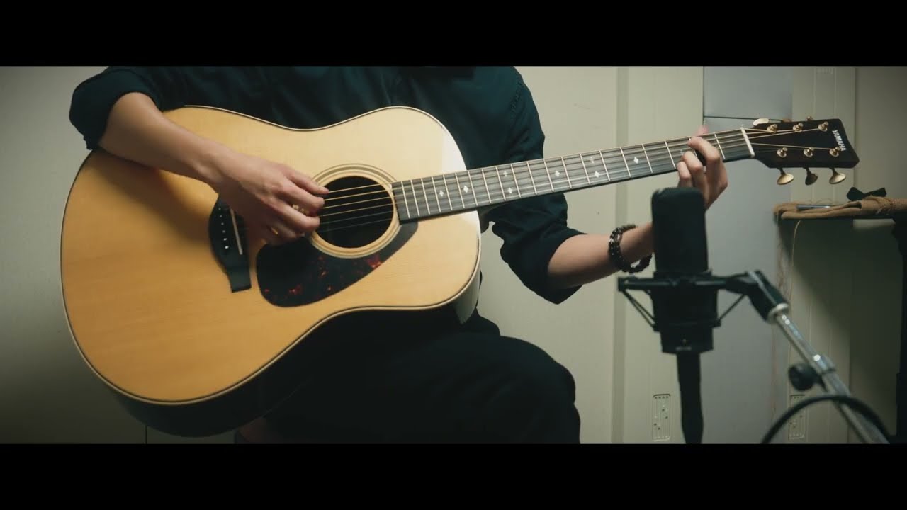 YAMAHA LL26 ARE