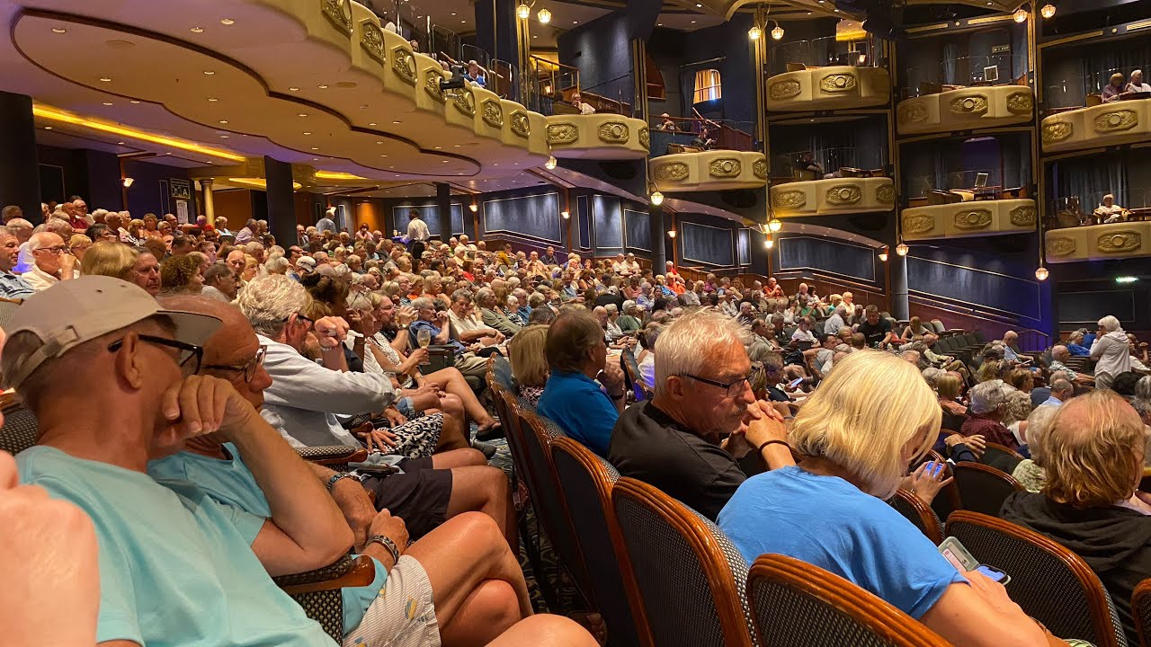 10 - Entertainment on Cunard’s Queen Elizabeth 