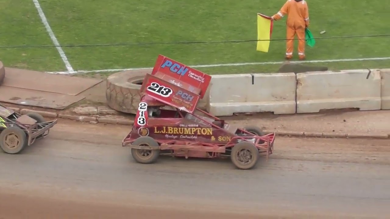 Brisca F2 Stock Car Racing- Odsal Stadium, Bradford- 25.5.2025- Grand National