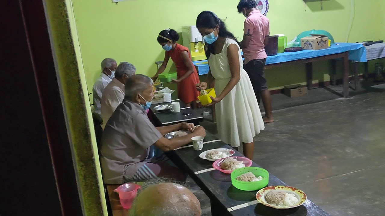Nursing Homes Alms Giving 😌... #parents #gift #almsgiving #shorts