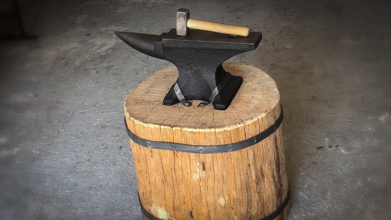 How to make anvil stand from a log