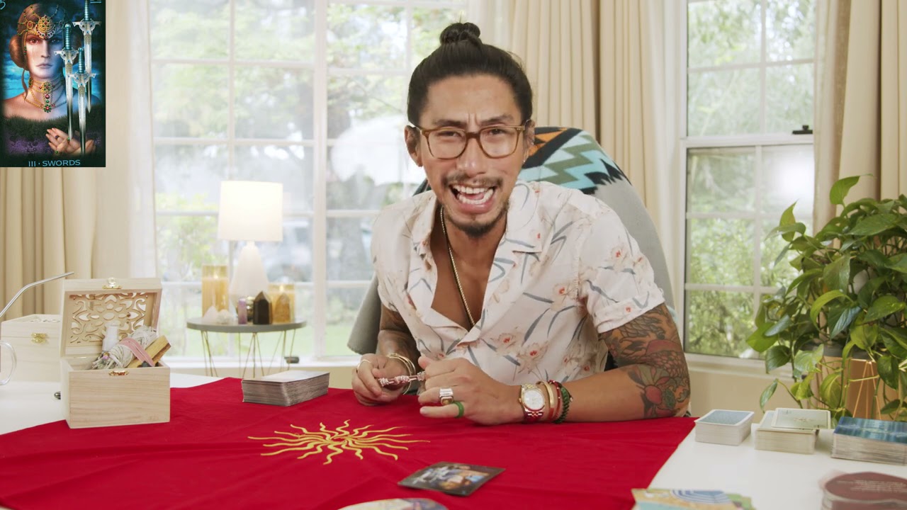 CAPRICORN | THE IMPORTANT MESSAGE THAT WILL CHANGE YOUR LIFE | MAY, 2021 MONTHLY TAROT READING