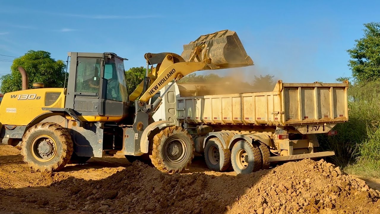 PÁ CARREGADEIRA NEW HOLLAND W-130b, REBAIXAMENTO DE RUA. #trabalho #newholland #caminhão