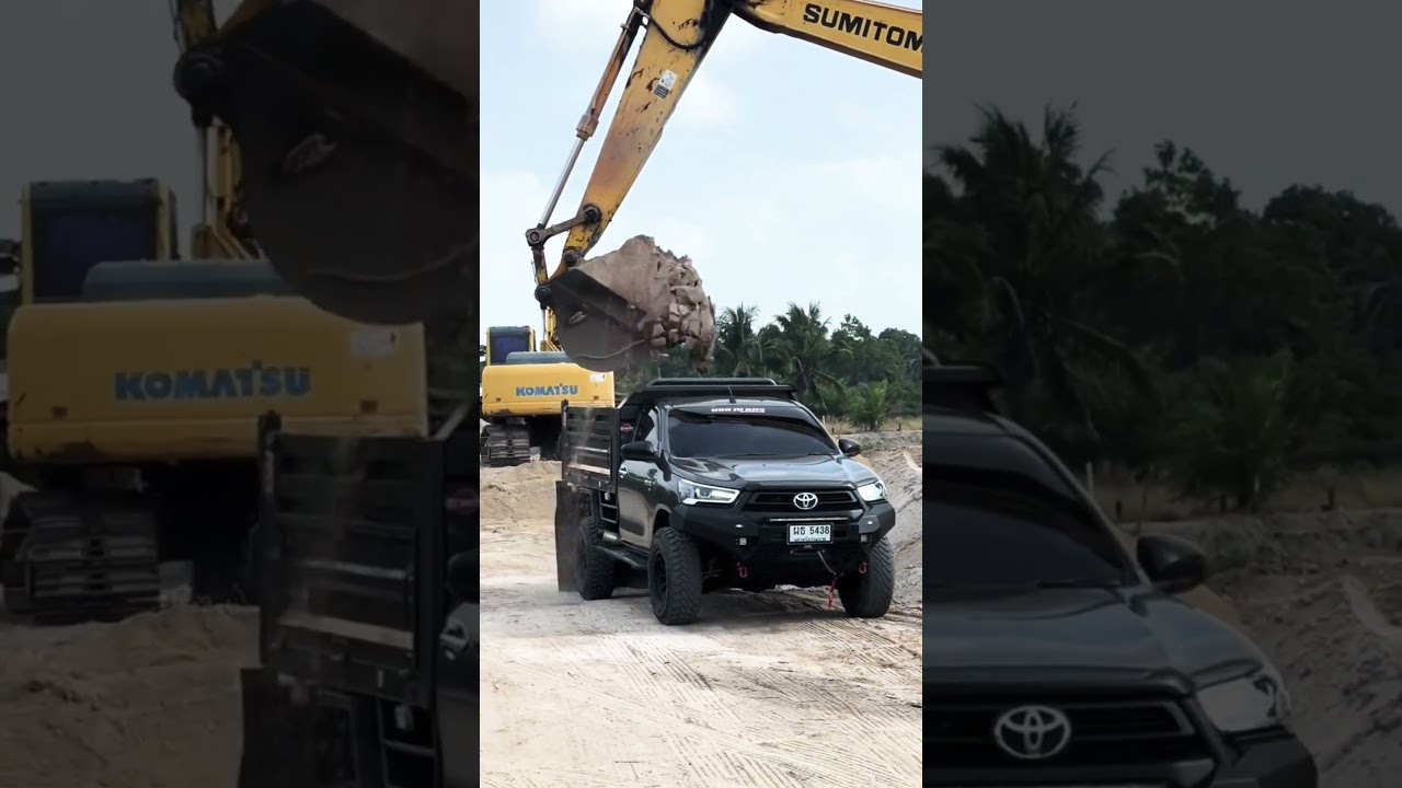 Hilux Pickup Truck Amazing Power #viral #trending #youtubeshorts