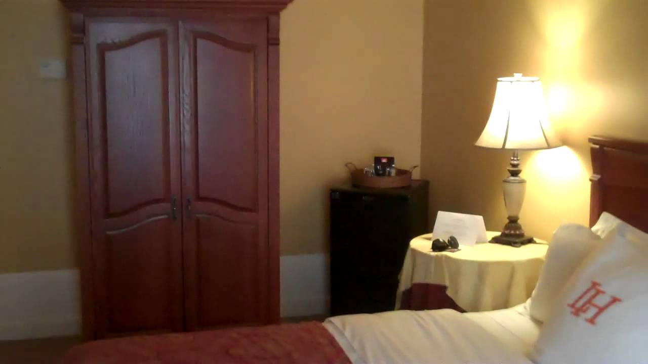 Hotel Review: L Hotel in Montreal, Canada