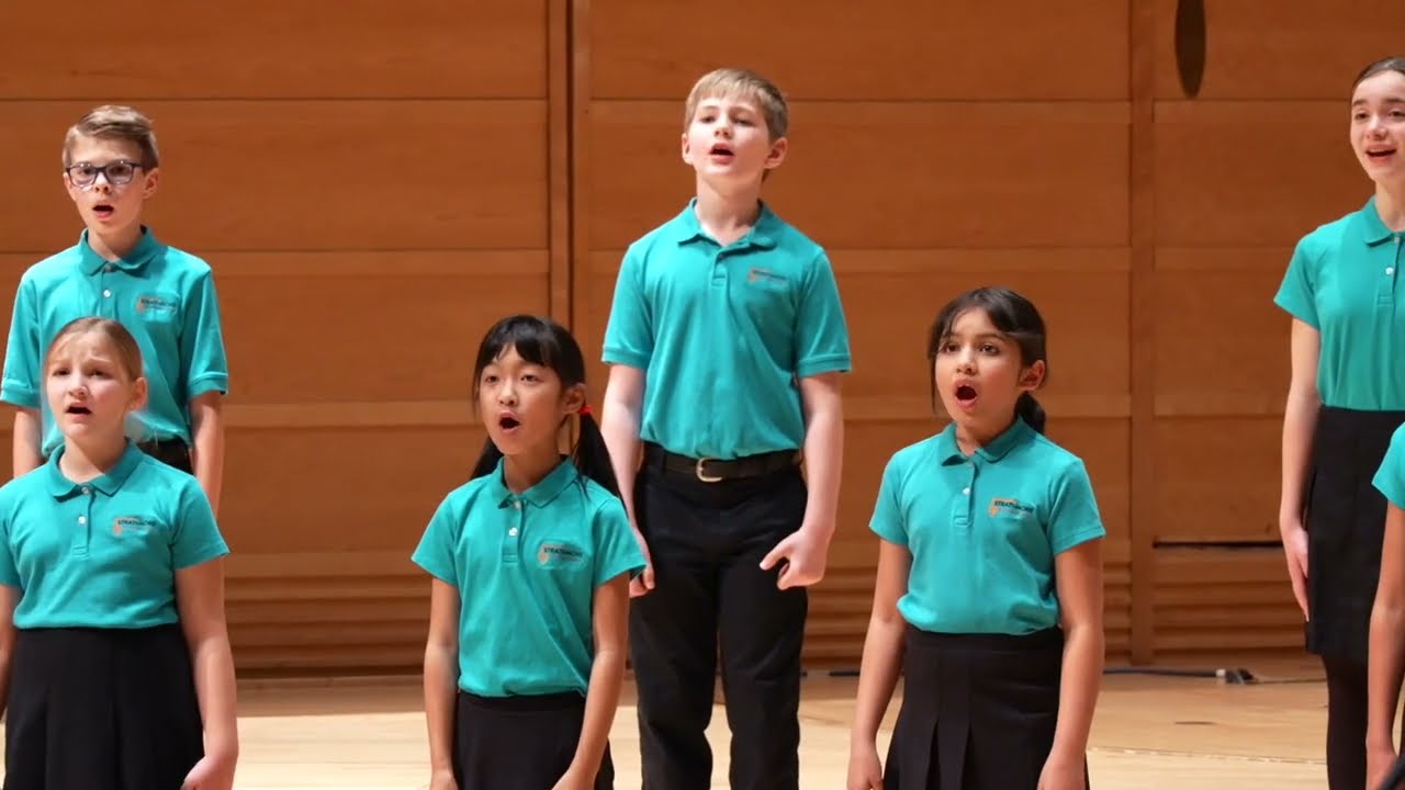 Gaudeamus Hodie (Let Us Rejoice Today) by Natalie Sleeth • Strathmore Children's Chorus