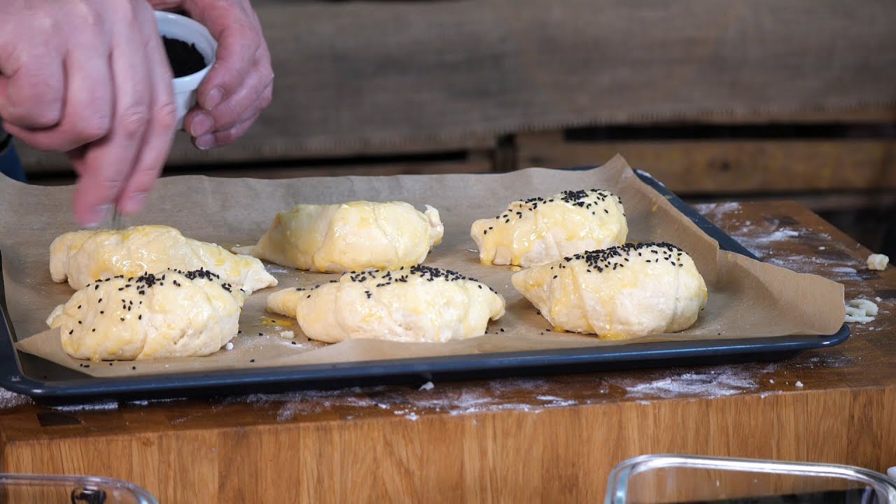 Rogale z serem i szynką / Oddaszfartucha