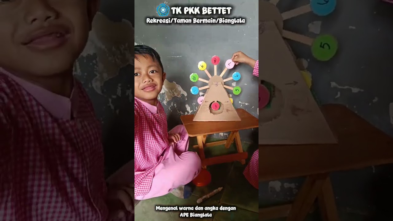 Kegiatan Anak Topik/Subtopik Rekreasi/Taman Bermain/Bianglala 