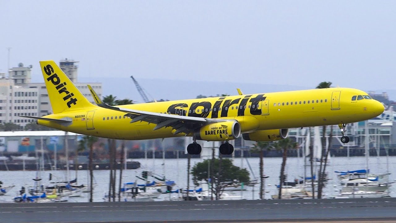 Spirit Airlines Airbus A321 Landing San Diego