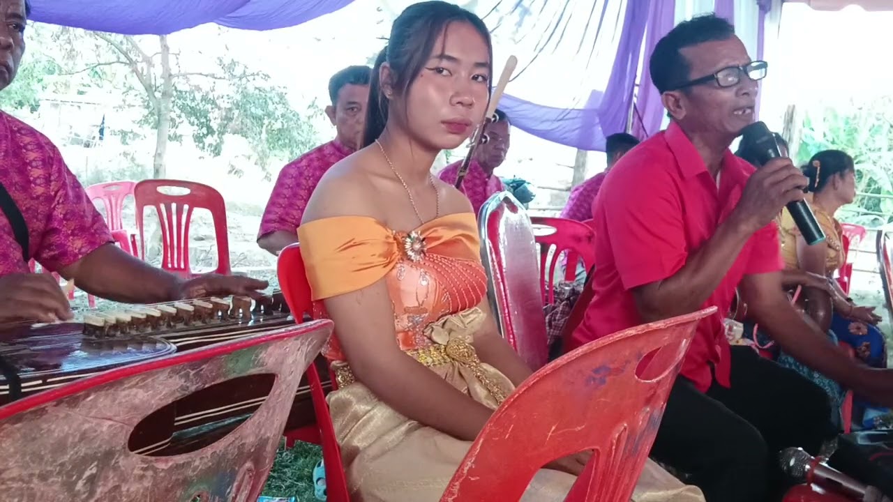 បទផាត់ជាយក្លាយប្រុសសុផៃ
