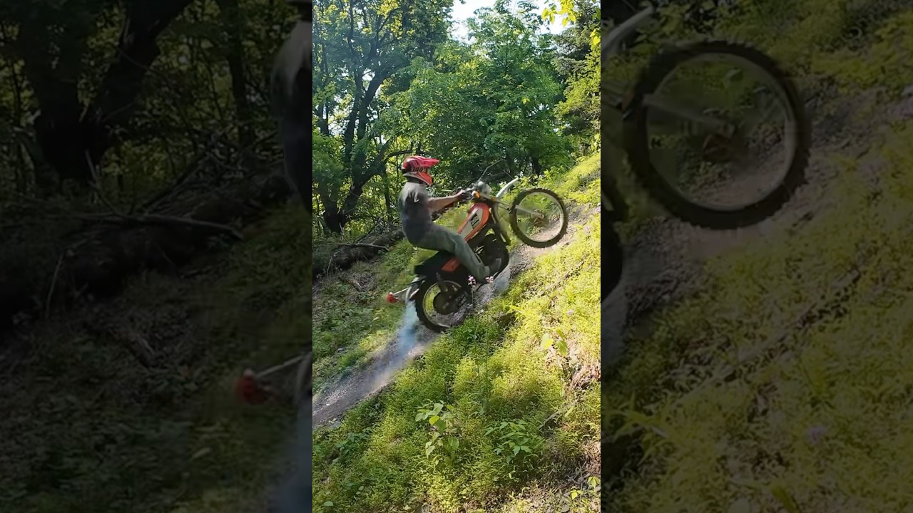 1975 Yamaha DT250B in action #enduro #yamahamotorcycles #dt250