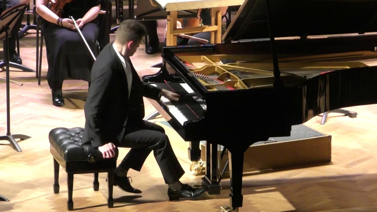 Бис Blumenfeld, Etude for the Left Hand, Op. 36 , исп. Андрей Гугнин (фортепиано)