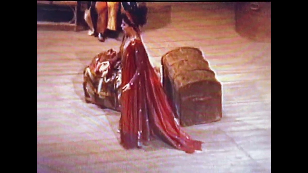 Raina Kabaivanska  ※Legend ”Adriana Lecouvreur” 1987　Modena
