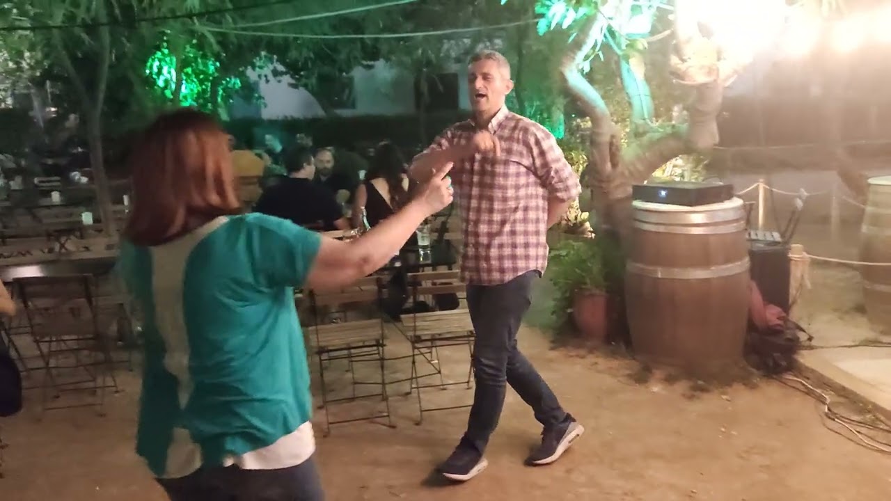 Η Βαρώνα - Σκαρβέλης