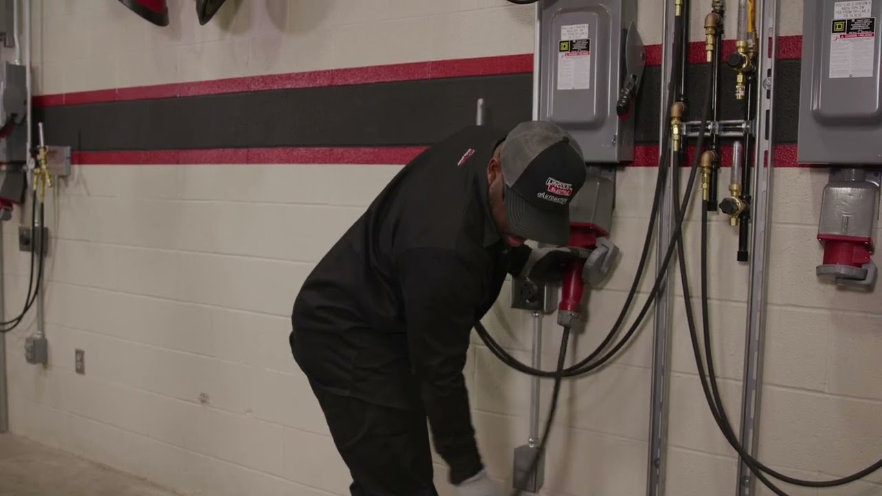 Unboxing the Lincoln Electric Cobot