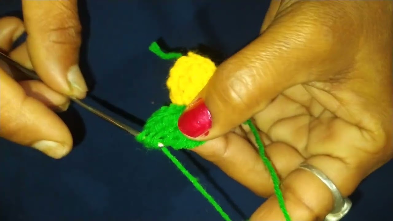 Beautiful flower design # crochet #  woolcraft # video  🌼🌼🌼🌼🌼