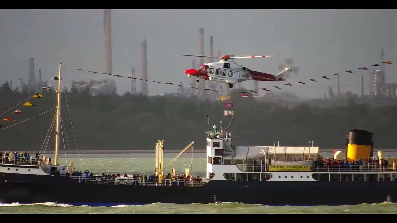 SS SHIELDHALL and PS WAVERLEY followed by the Coastguard helicopter for a bit of practice
