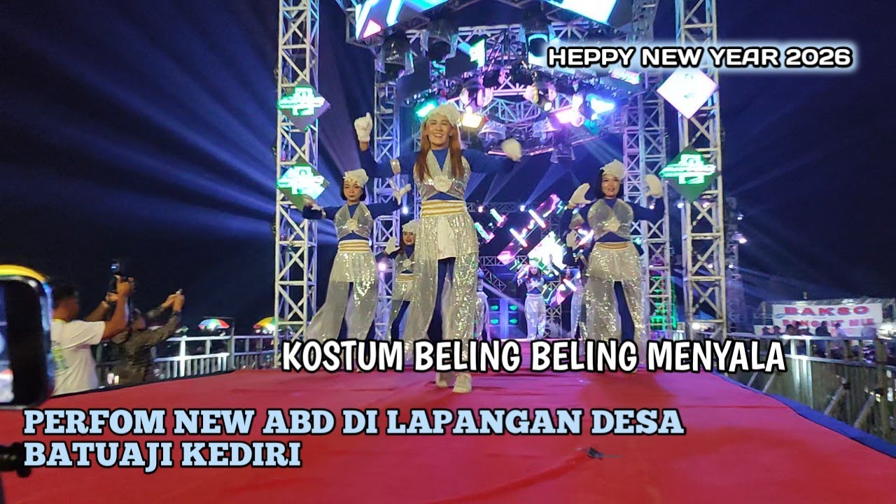PERFOM NYA SANGAT SEMANGAT KOSTUMNYA  BELING BELING BIKIN SUASANA TAMBAH MENYALA .
