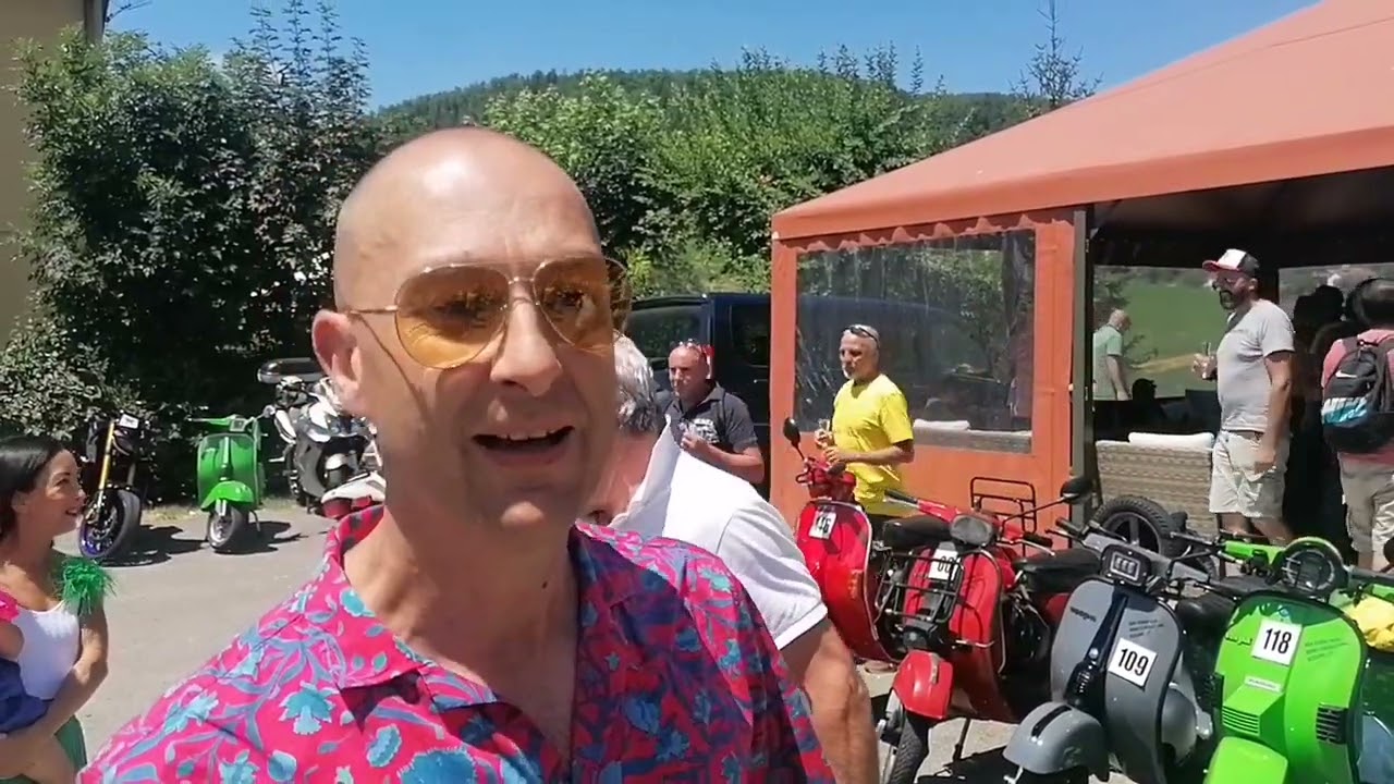 Raduno moto e Vespa d’epoca: Pavullo e tutto l’Appennino risplendono su due ruote