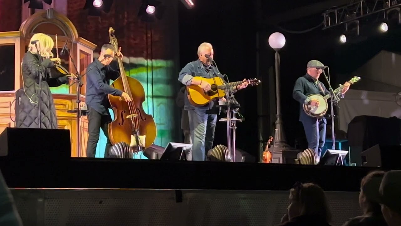 Alison Krauss & Union Station cover ‘North Side Gal’ by JD McPherson in Milwaukee, WI USA - 6.6.25