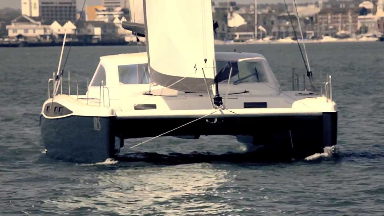 Broadblue Rapier 400 Catamaran video tour