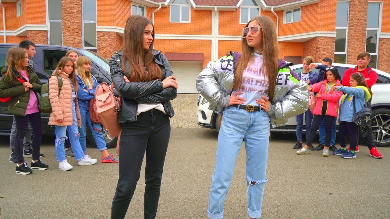 عصابة غنية مقابل عصابة فقيرة