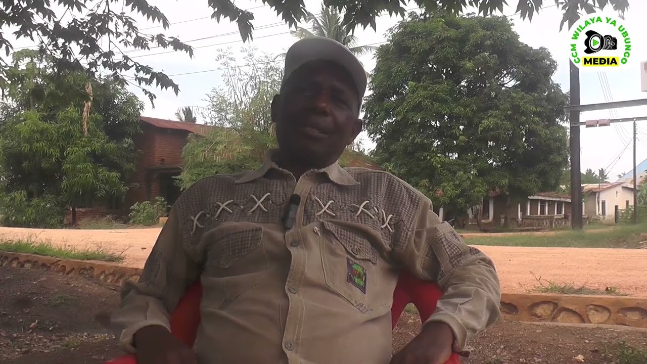 USIKU - KRISMASI :  Mto Mkondowa wa furika .