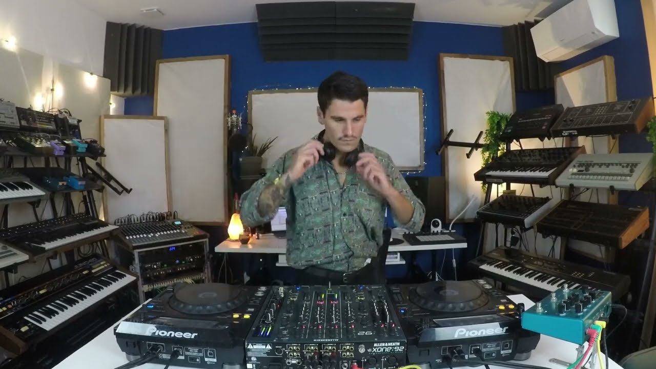 DJ Set 1 - Lavion (EBM/New Beat/IBM)