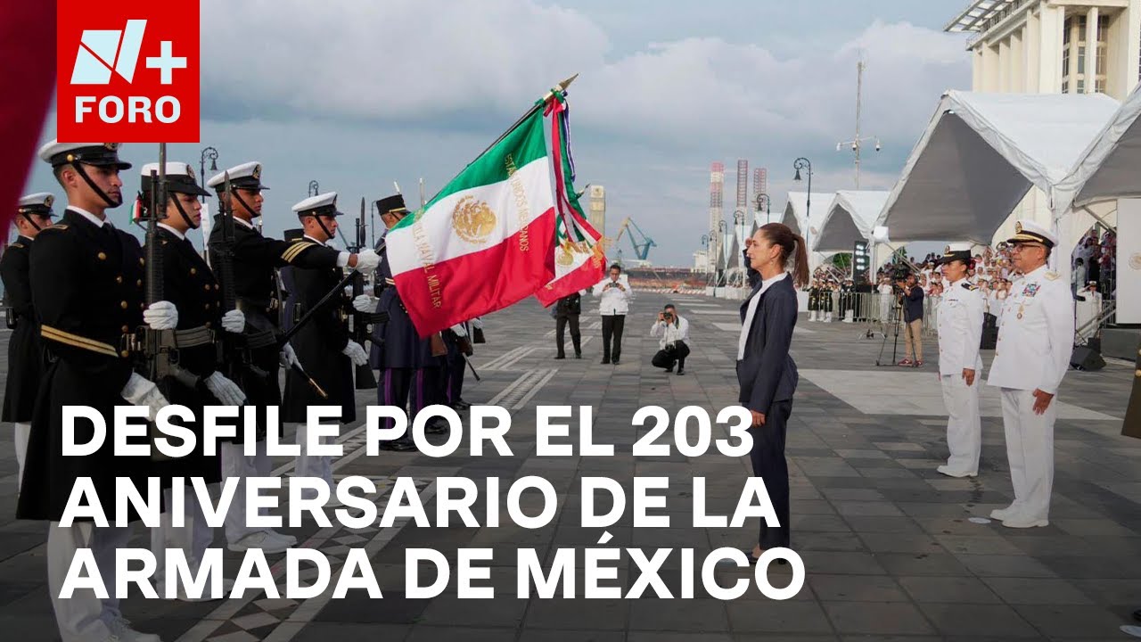 Desfile que Conmemora 203 Años de la Armada de México y Bicentenario de la Constitución de 1824