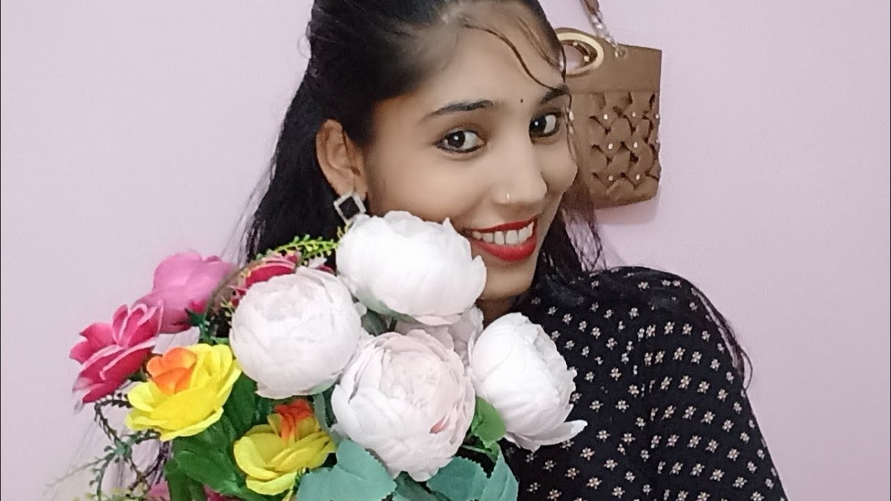 Varsa official97 Radhe Radhe doston welcome to my live stream please support me