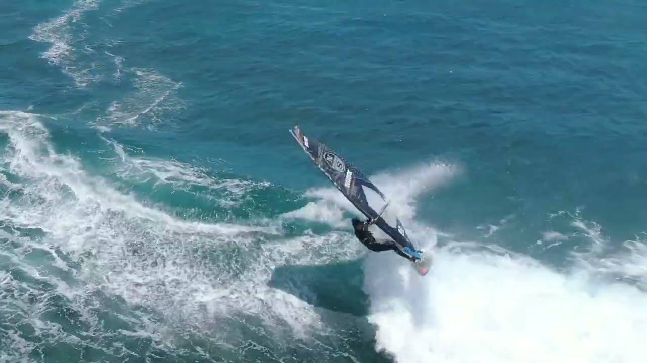 Justyna Sniady Windsurfing Australia | Hurricane up North