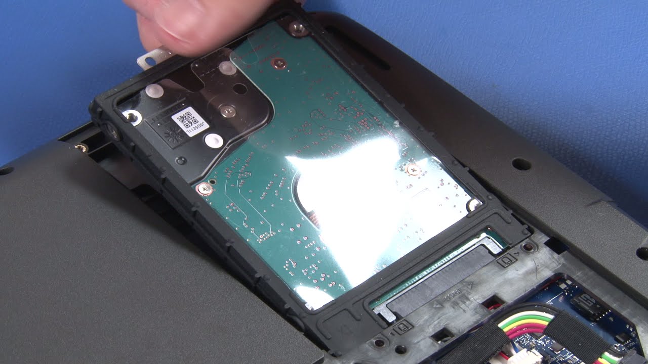 ThinkPad E450, E455, E450c Hard Disk Drive and Solid State Drive Replacement