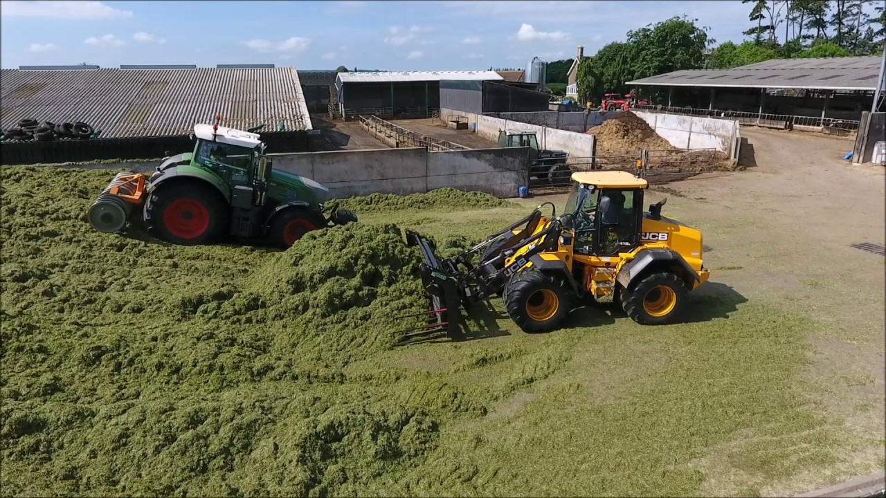 Buckraking Jcb 418s & Fendt 936