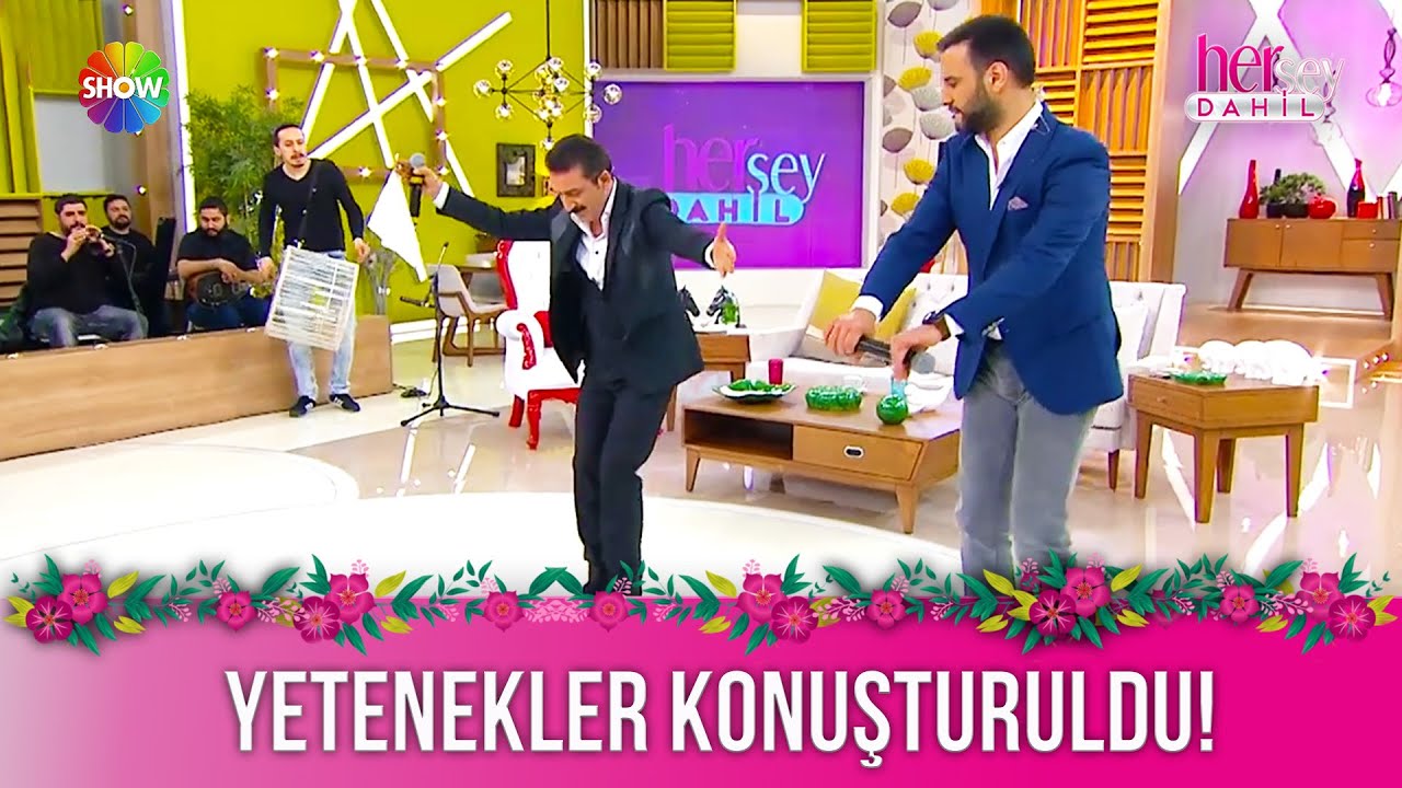 Latif Doğan şarkı söylüyor eşi mutfakta yemek hazırlıyor! | Her Şey Dahil 119. Bölüm (2. Sezon)