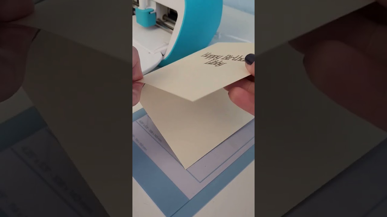 Cricut custom insert cards, a new feature that makes the process so easy #cricutjoy #cardmaking