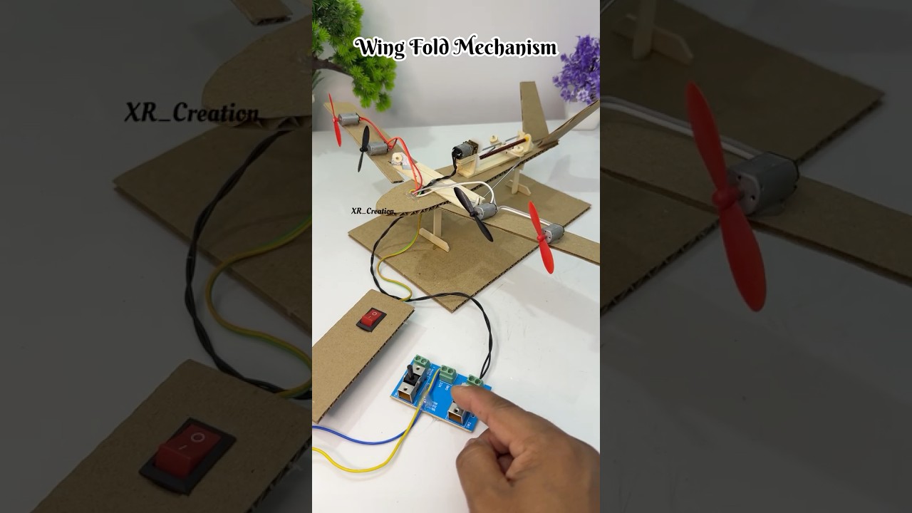 Folding Wing Aircraft Mechanism with Dcmotor #scienceproject #dcmotor #project #motor