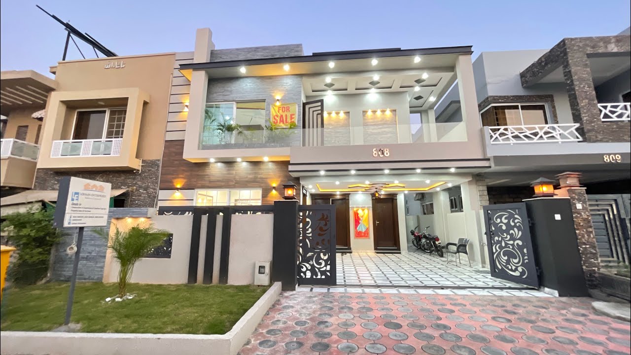 10 Marla Luxury House For Sale in Bahria Town Rawalpindi Islamabad