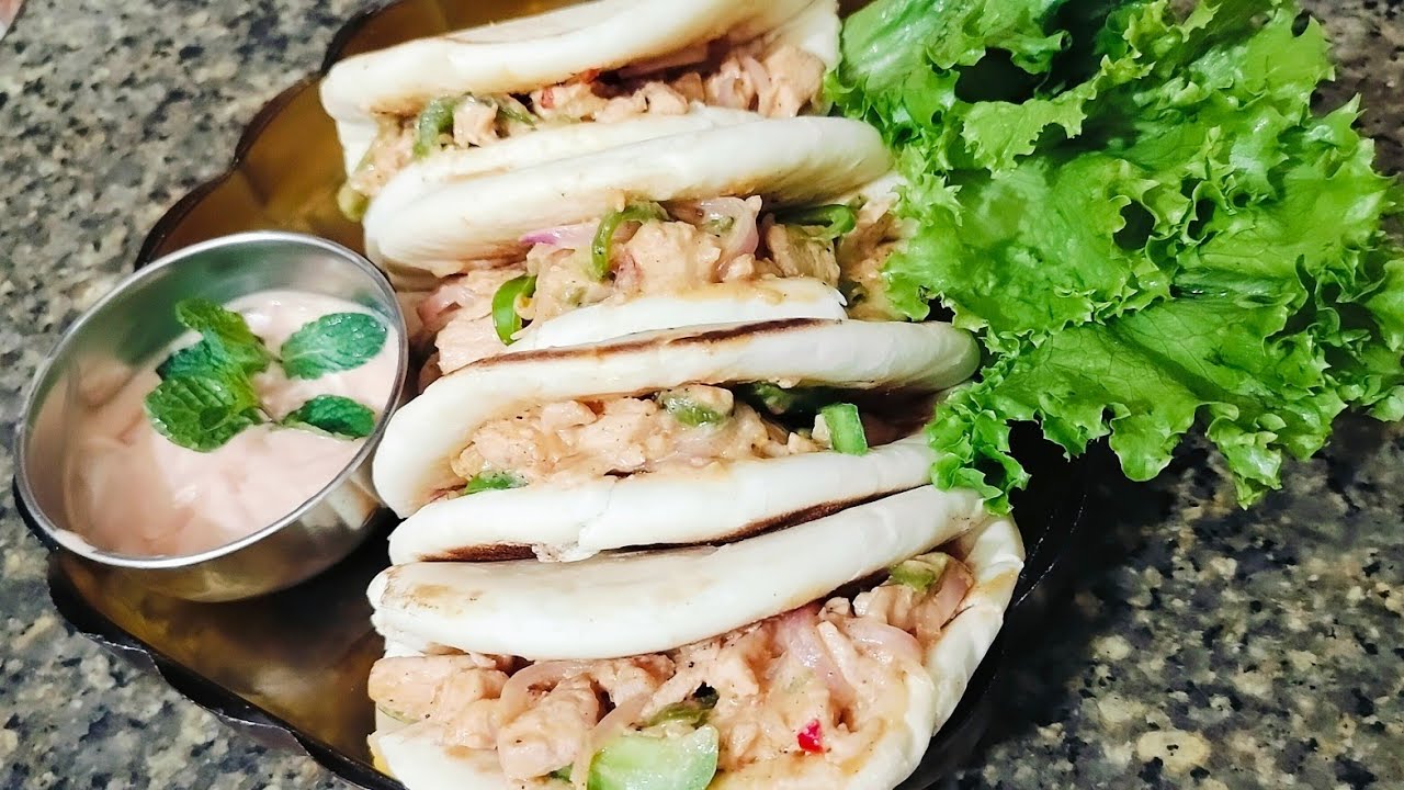 Mazedar Saucey Shawarma Sandwich| Ramzan Special Homemade Saucey Shawarma Sandwich at Home 🍗🌮🌮😋