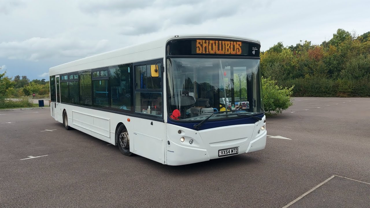 *Showbus Special* Preserved Ex First/Transbus Enviro 300/&euro;3 (VX54 MTO)